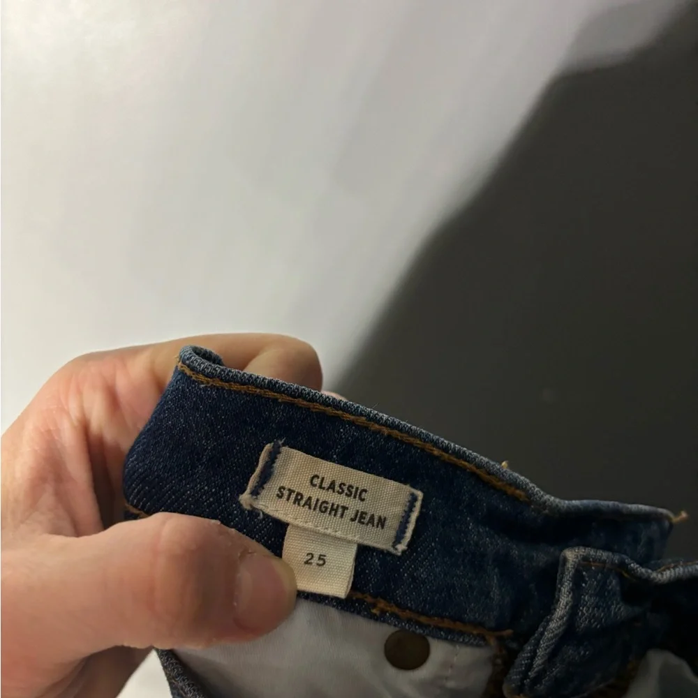 Madewell Classic Straight Jeans in Coldbrook Wash Size 25 - Picture 4 of 5